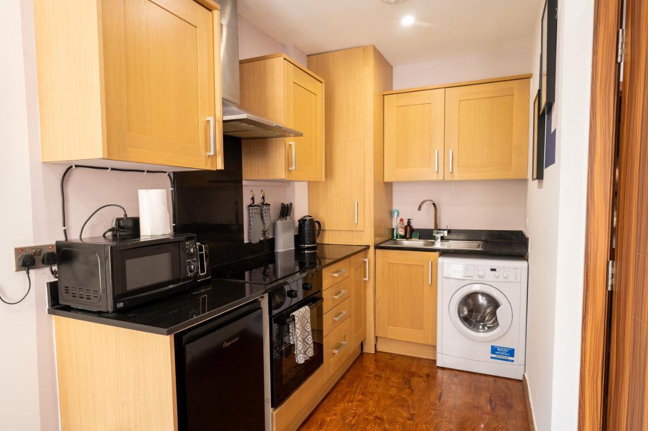 Reef9 - Modern Central Flat, 5 Mins From Beach, Centre And Bournemouth International Centre Extérieur photo