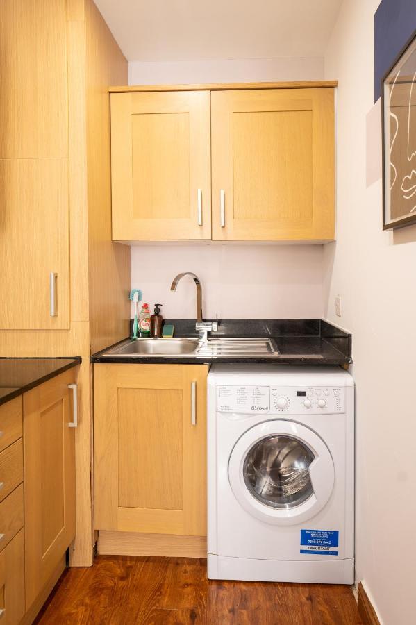 Reef9 - Modern Central Flat, 5 Mins From Beach, Centre And Bournemouth International Centre Extérieur photo