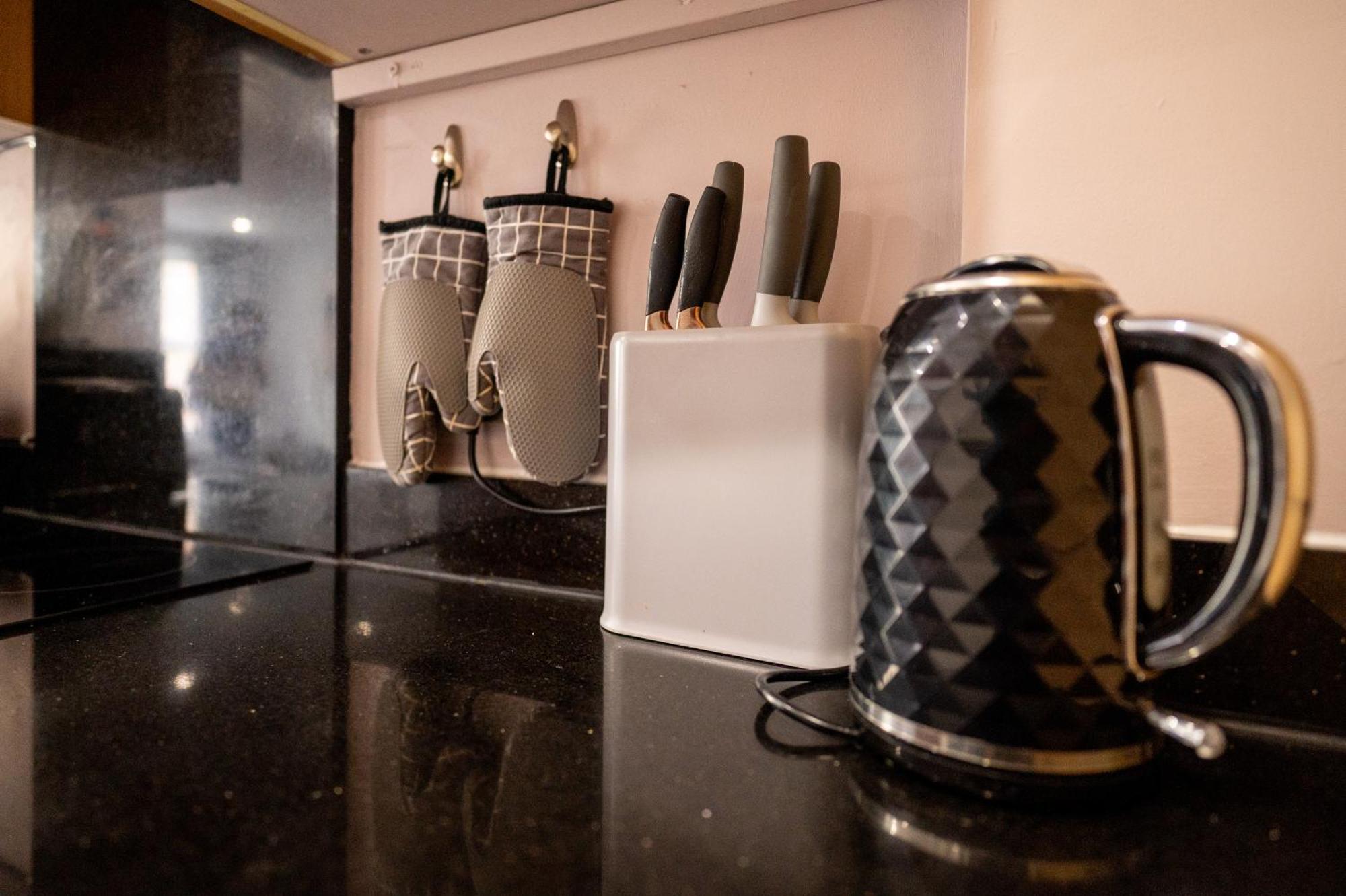 Reef9 - Modern Central Flat, 5 Mins From Beach, Centre And Bournemouth International Centre Extérieur photo